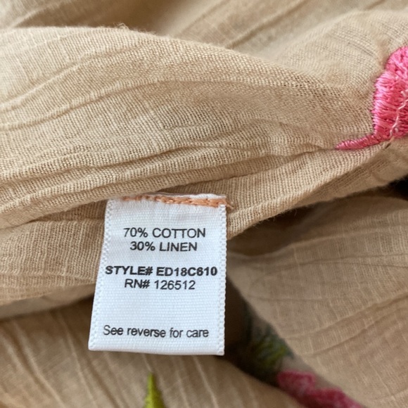 Aratta Silent Journey embroidered floral kimono robe - Picture 8 of 12